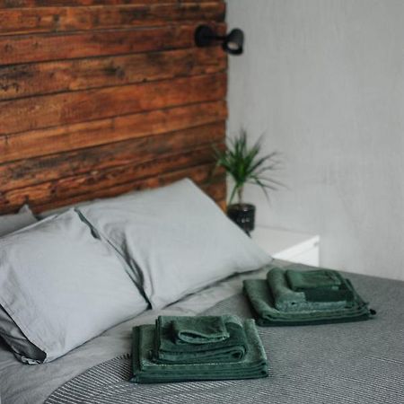 "Quiet Center" Apartment, Close To Train Station Tukums Esterno foto